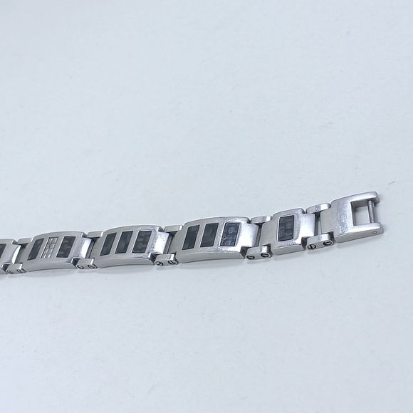 Sabona stainless steel wristband - Picture 5 of 11